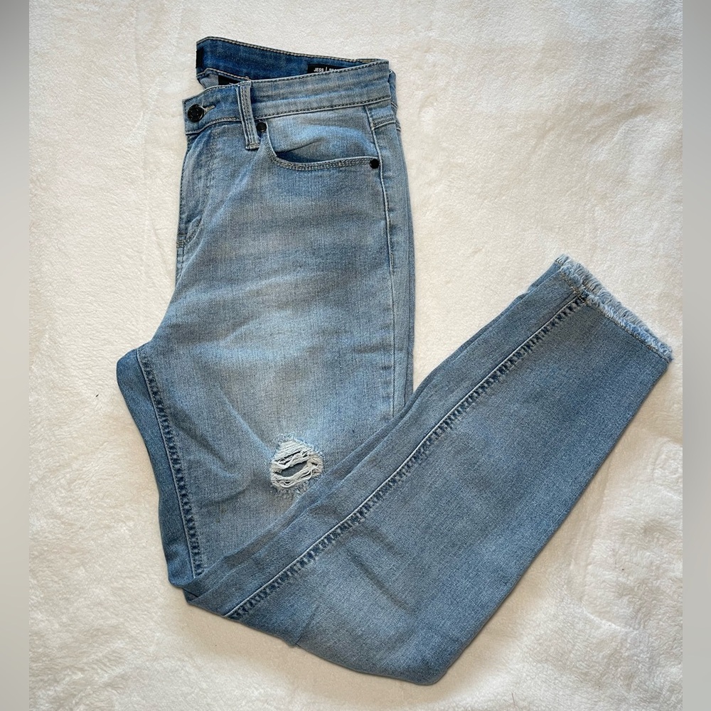 BUFFALO “Jess” Mid-Rise Skinny Jean